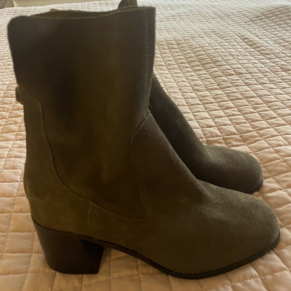 Kelsi Dagger designer ankle boot